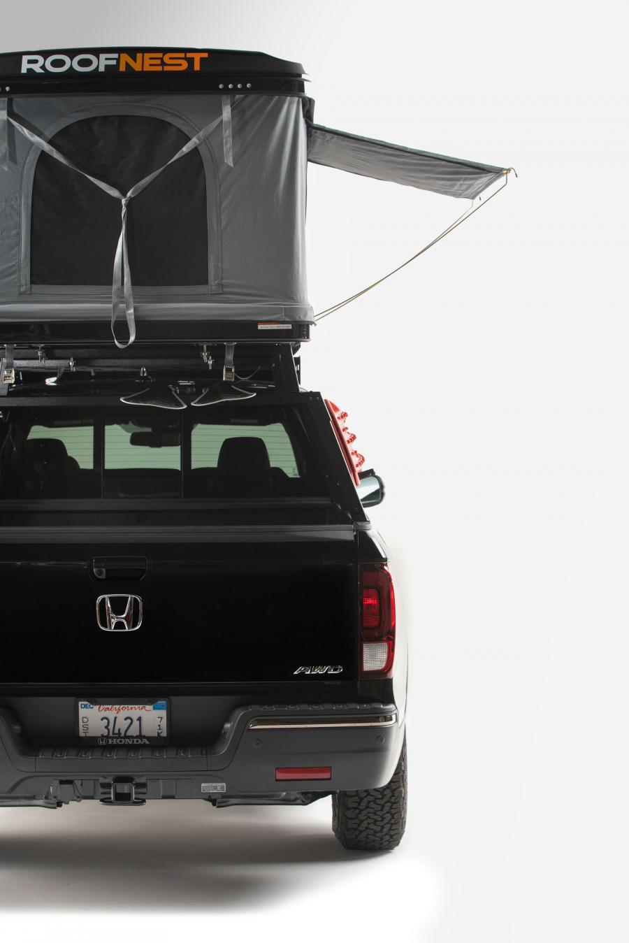 Детали экстерьера Honda Ridgeline Rugged Open Air Vehicle Concept 2018 года  (фото 15 из 17)